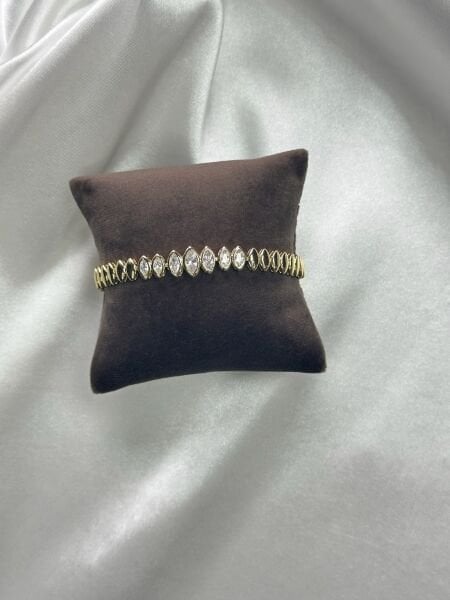 Xuping VIP Özel Seri | Premium Altın Kaplama Bileklik | Işıltılı & Şık Dokunuş | Gold Renk