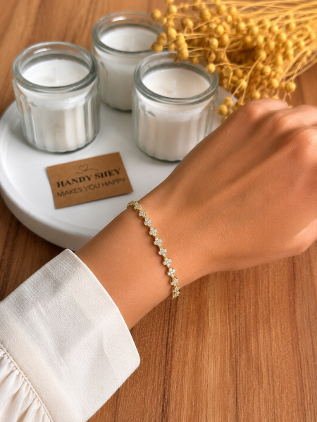 Gold Taşlı Yonca Premium Kaplama Bileklik | VIP Özel Seri | Xuping Tarzı Işıltı