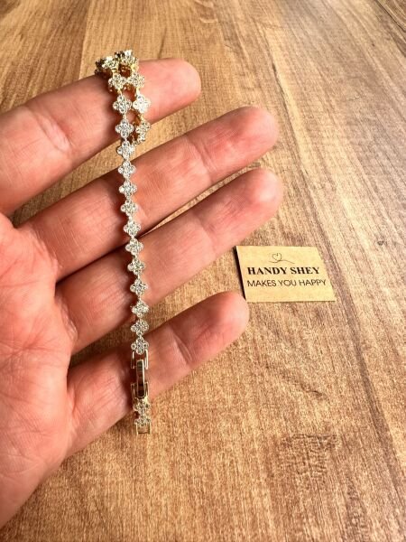 Gold Taşlı Yonca Premium Kaplama Bileklik | VIP Özel Seri | Xuping Tarzı Işıltı