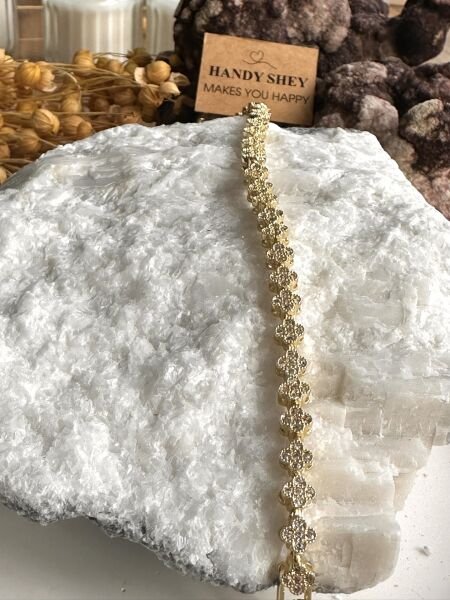 Gold Taşlı Yonca Premium Kaplama Bileklik | VIP Özel Seri | Xuping Tarzı Işıltı