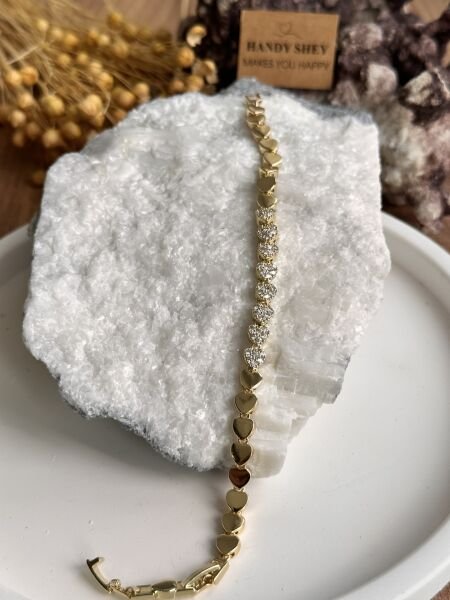 Taşlı Kalp Detaylı Premium Altın Kaplama Bileklik | VIP Özel Seri | Xuping Tarzı Işıltı | Gold Renk