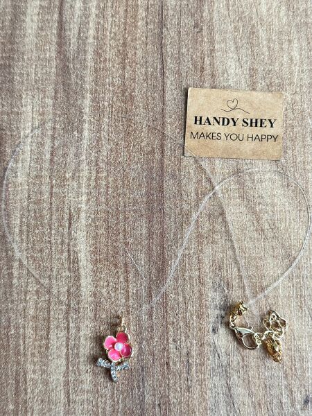 Hayalet Kolye - İncili Pembe Çiçek ve Taşlı Fiyonk | VIP Özel Seri | Gold Renk - 40 Cm