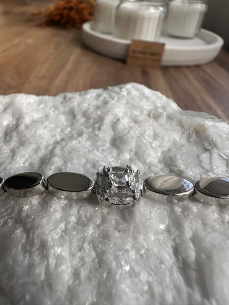 Büyük Kristal Taşlı Oval Bileklik | VIP Premium | CM Logolu | Silver Renk